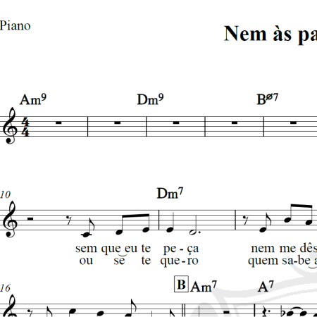 Nem às paredes confesso - Amália Rodrigues - Piano/Vocal